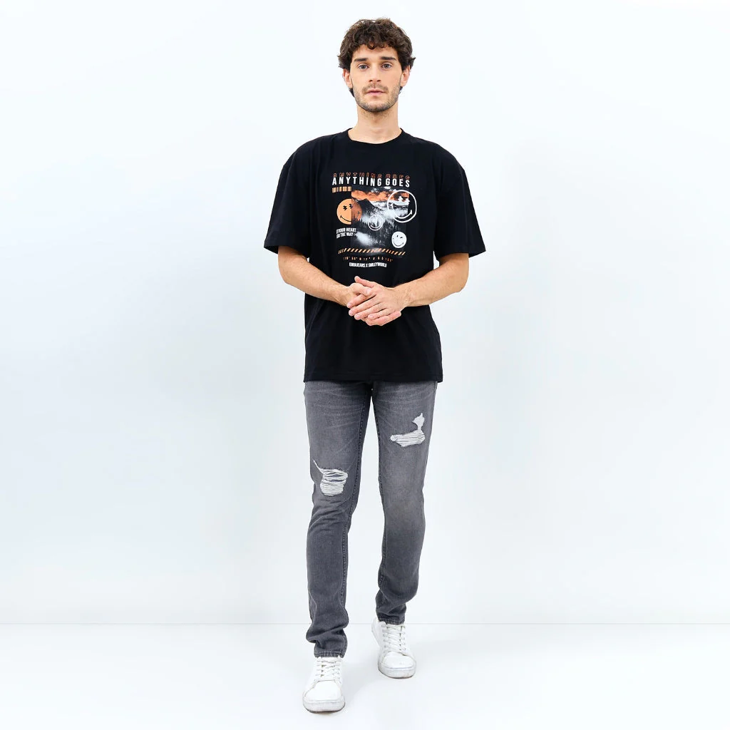 Emba Jeans I Smileyworld - T-Shirt Smiley Oversize Pria Material Single Jersey Warna Hitam - Brownie - Image 7