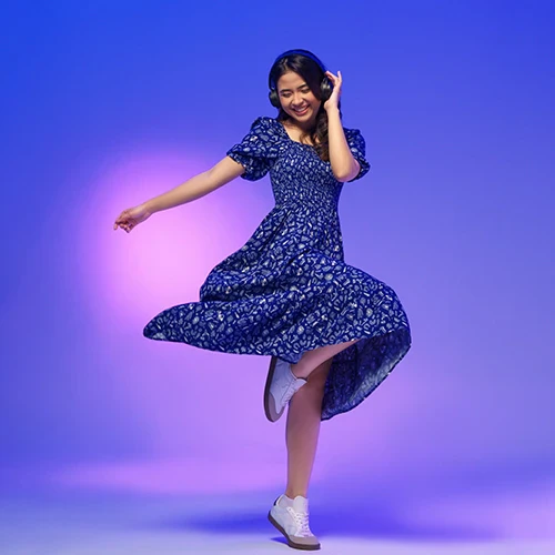 Emba Ladies | Smiley World - Dress Material Katun - Lea - Image 3