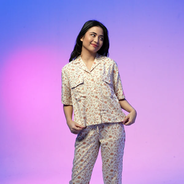 Emba Ladies x Smiley World - Short Sleeve Shirt Cotton Material - Chlories