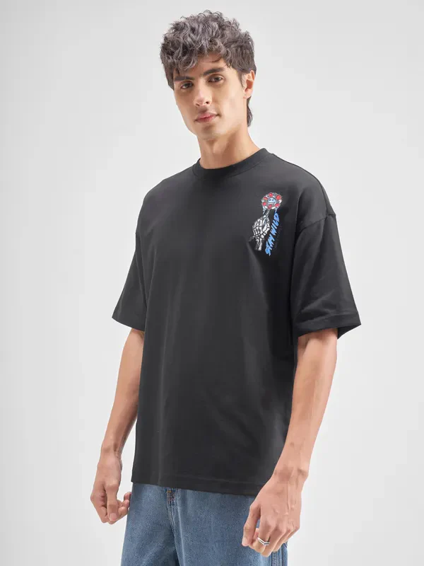 Highlander Men Black SmileyWorld® Printed Round Neck T-Shirt - Image 4