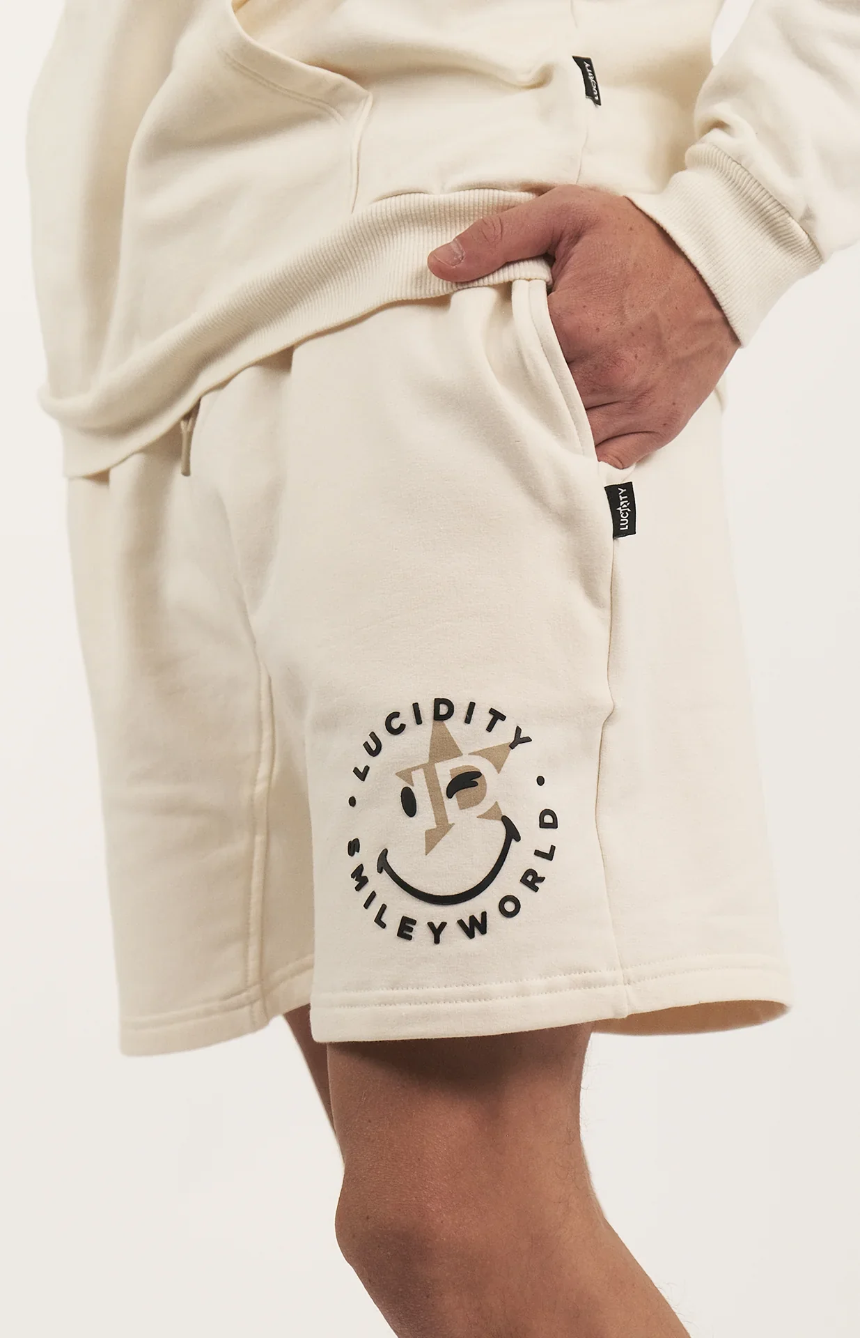Lucidity & SmileyWorld® Men Short - Image 3