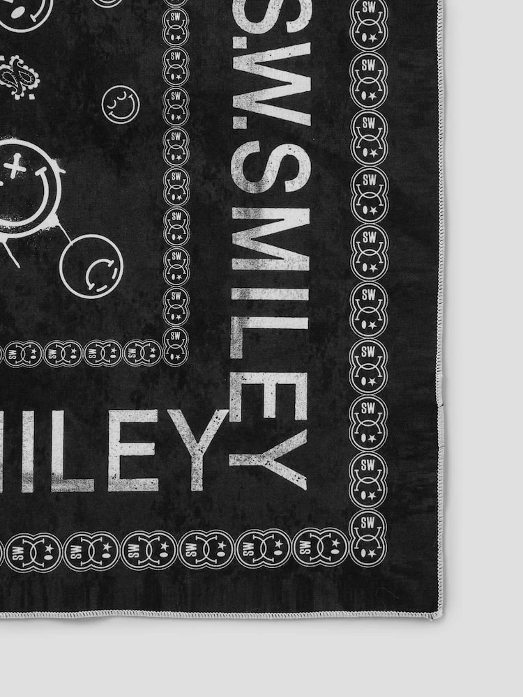S.W.Smiley Bandana - Black - Image 3
