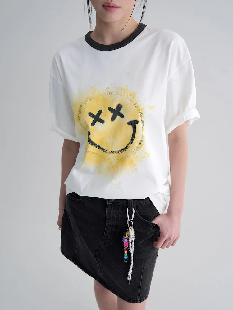 S.W.Smiley Signature Graphic Short Sleeve Tee - White - Image 6
