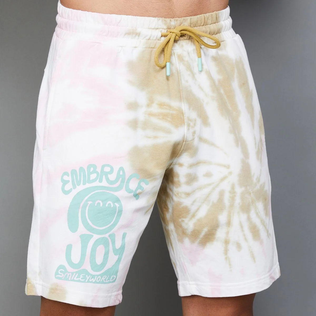 SMILEY Men Tie-Dye Printed Elasticated Casual Shorts - Image 4