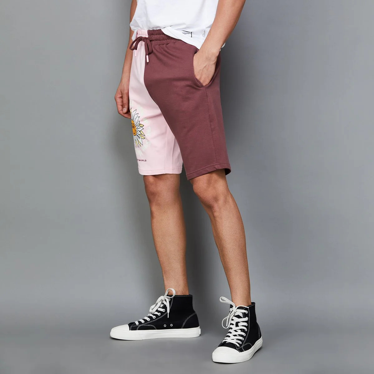 Smiley World Men Graphic Printed Slim Fit Shorts - Image 3