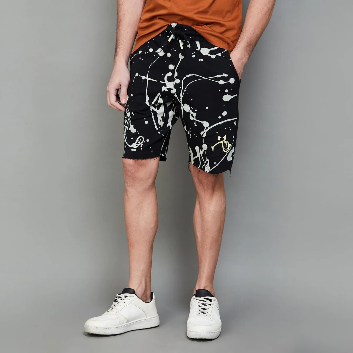 SmileyWorld Men Printed Shorts