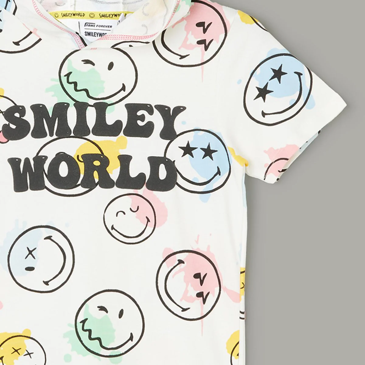 SmileyWorld Boys Hooded Printed T-Shirt - Image 3