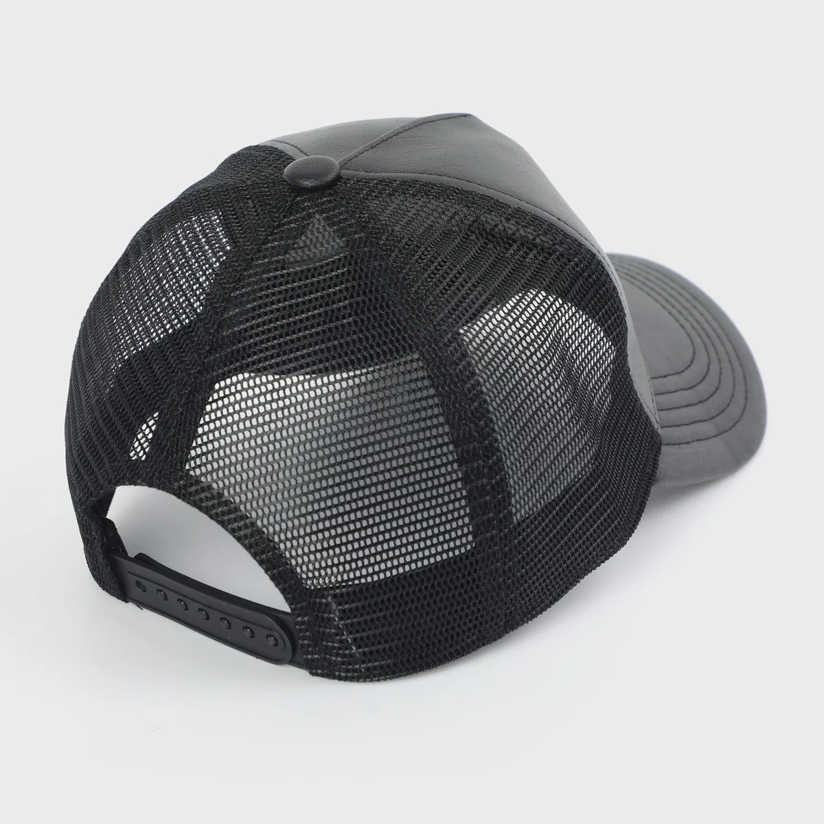 SmileyWorld Men Appliqued Trucker Cap - Image 3