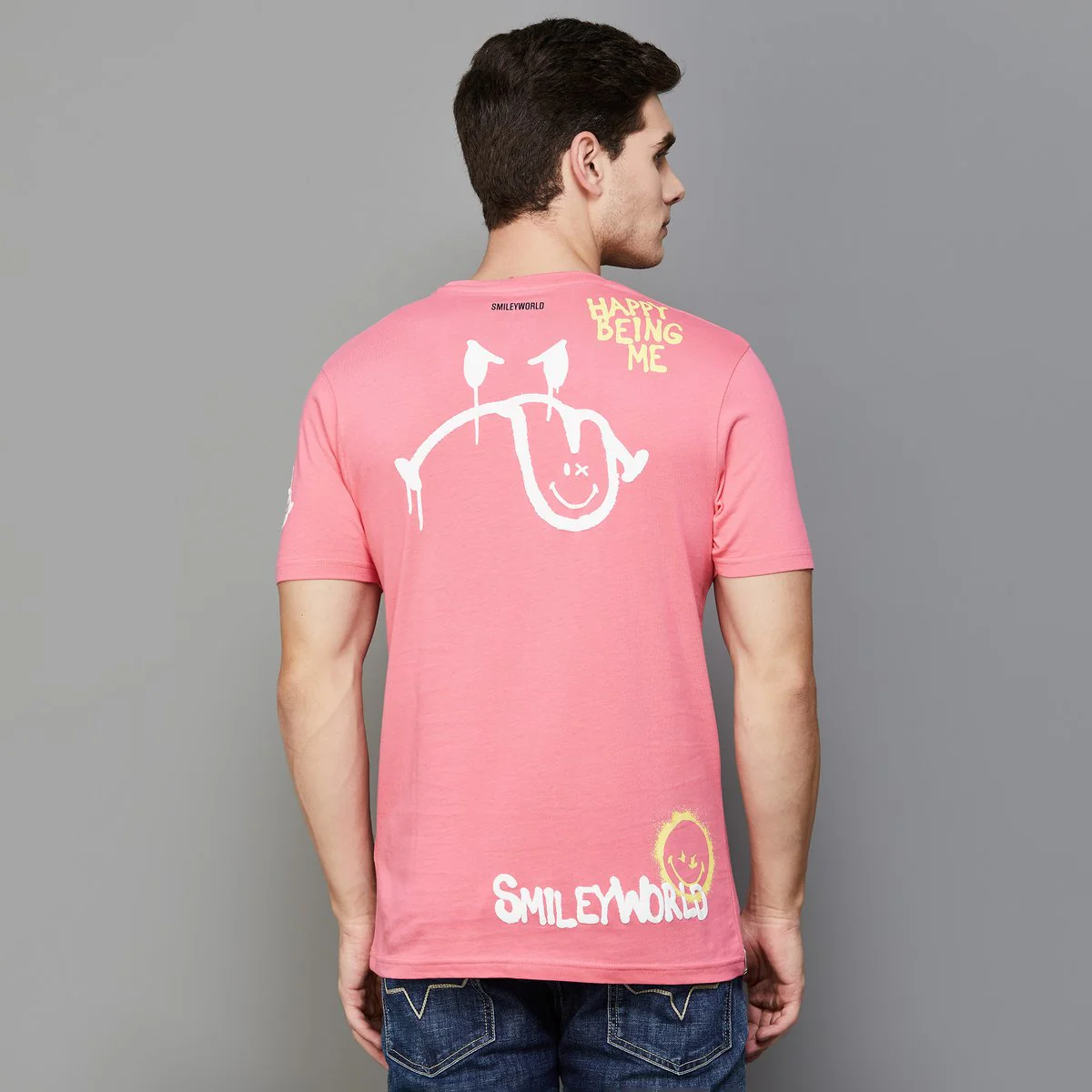 SmileyWorld Men Back Printed T-Shirt - Image 4