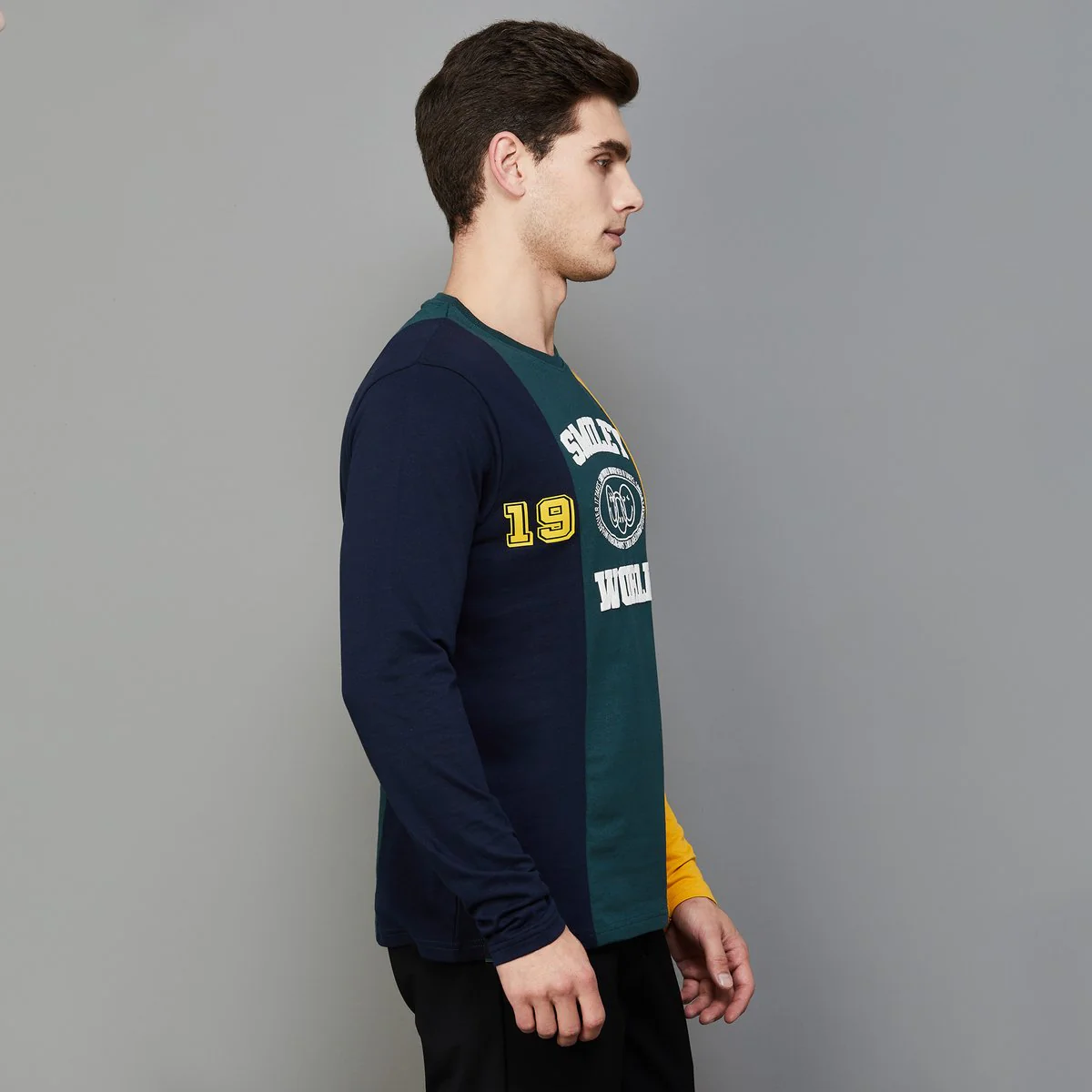 SmileyWorld Men Colourblock T-shirt - Image 5