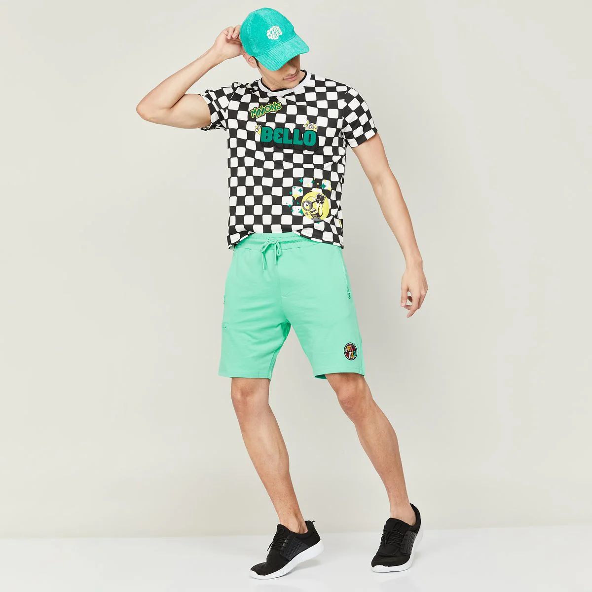 SmileyWorld Men Elasticated Shorts - Image 2