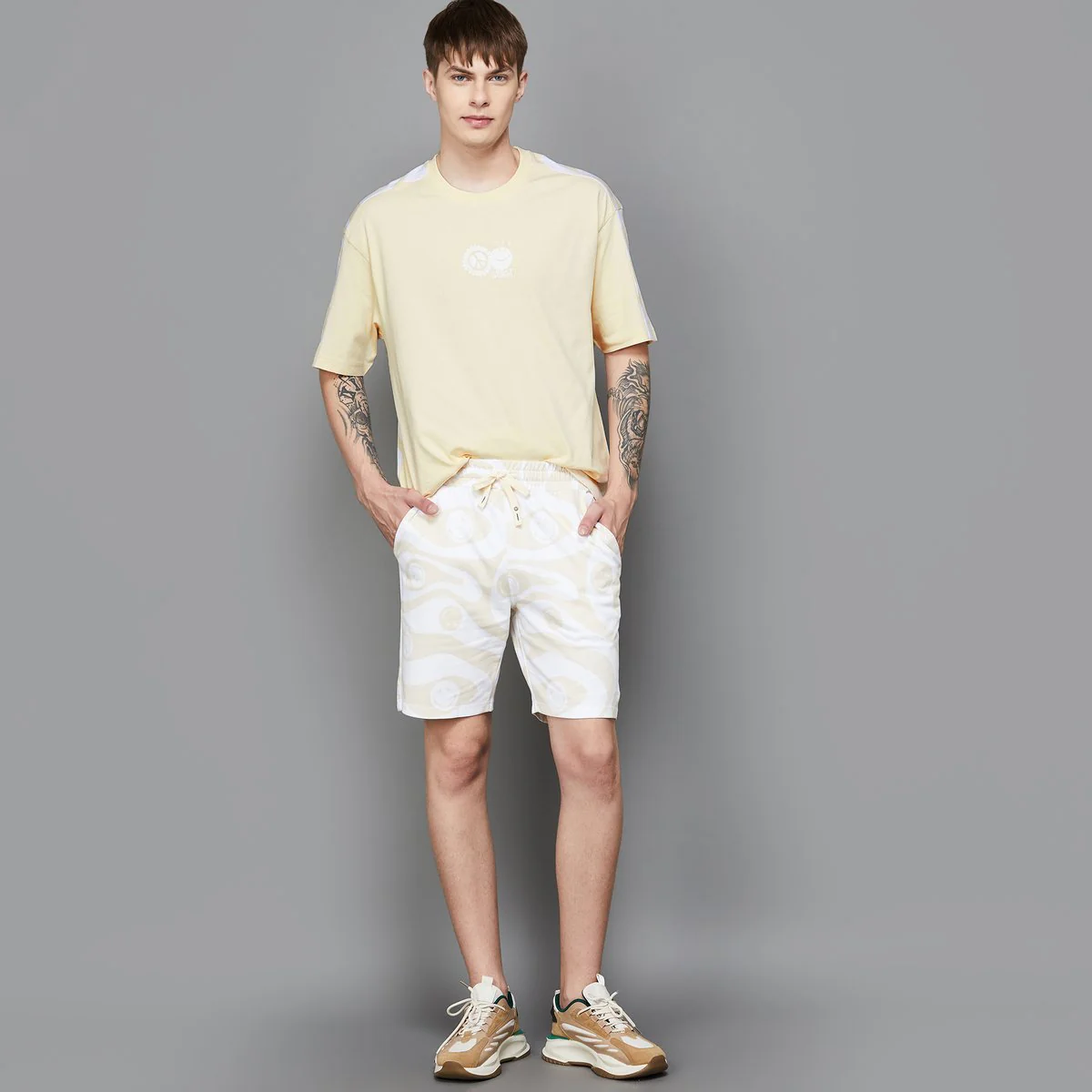 SmileyWorld Men Graphic Back Printed T-Shirt - Image 2