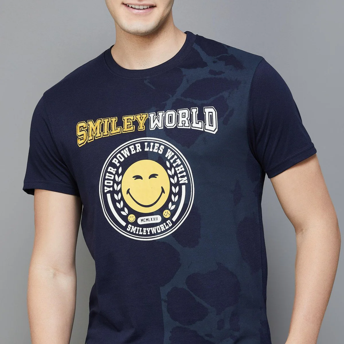 SmileyWorld Men Graphic Print Slim Fit T-Shirt - Image 4