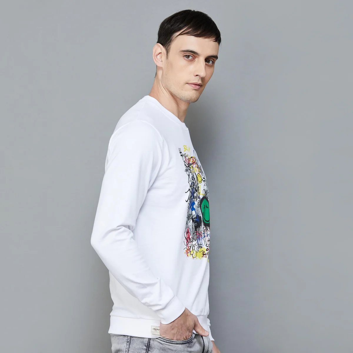 SmileyWorld Men Graphic Print Sweatshirt - Image 3