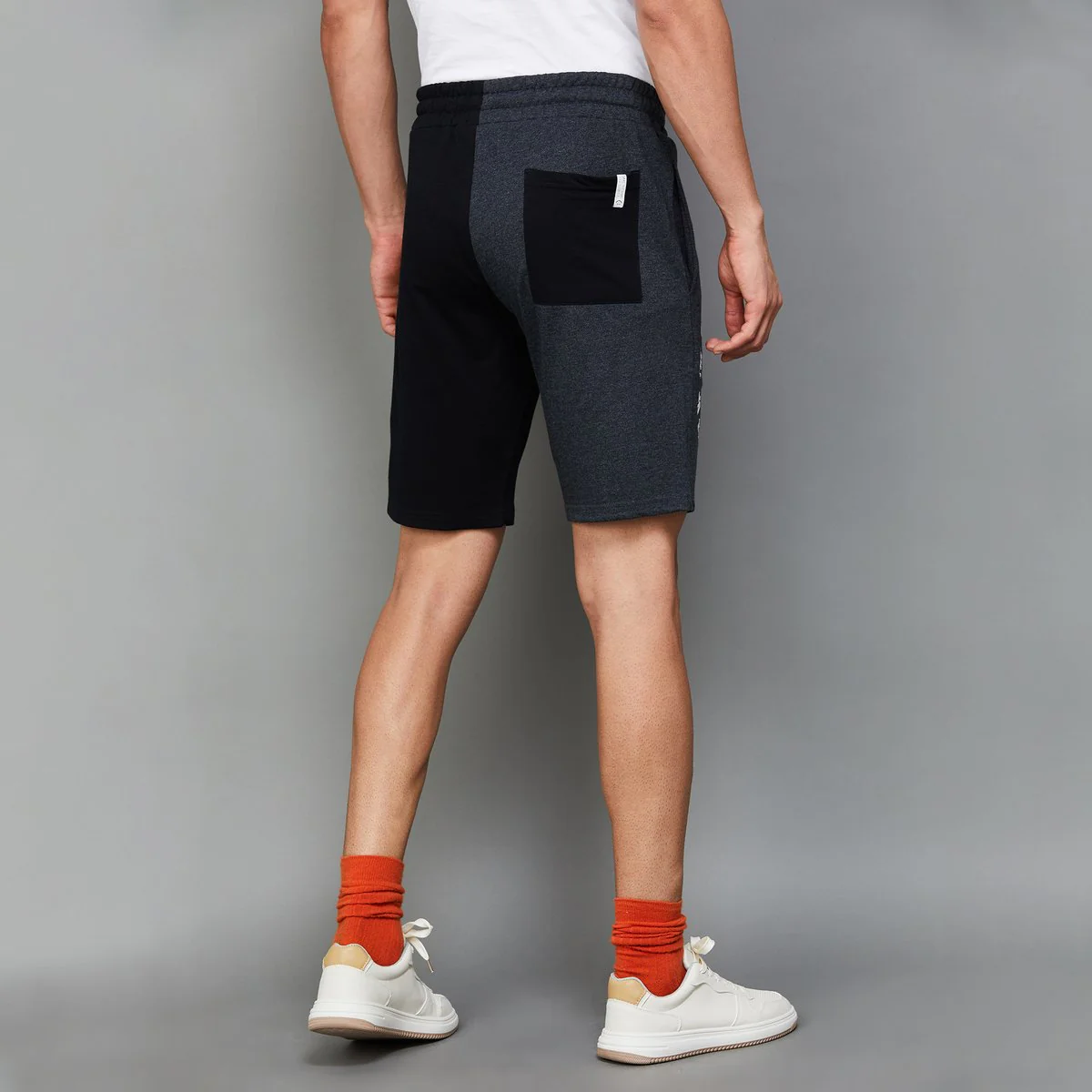 SmileyWorld Men Graphic Printed Slim Fit Shorts - Image 3