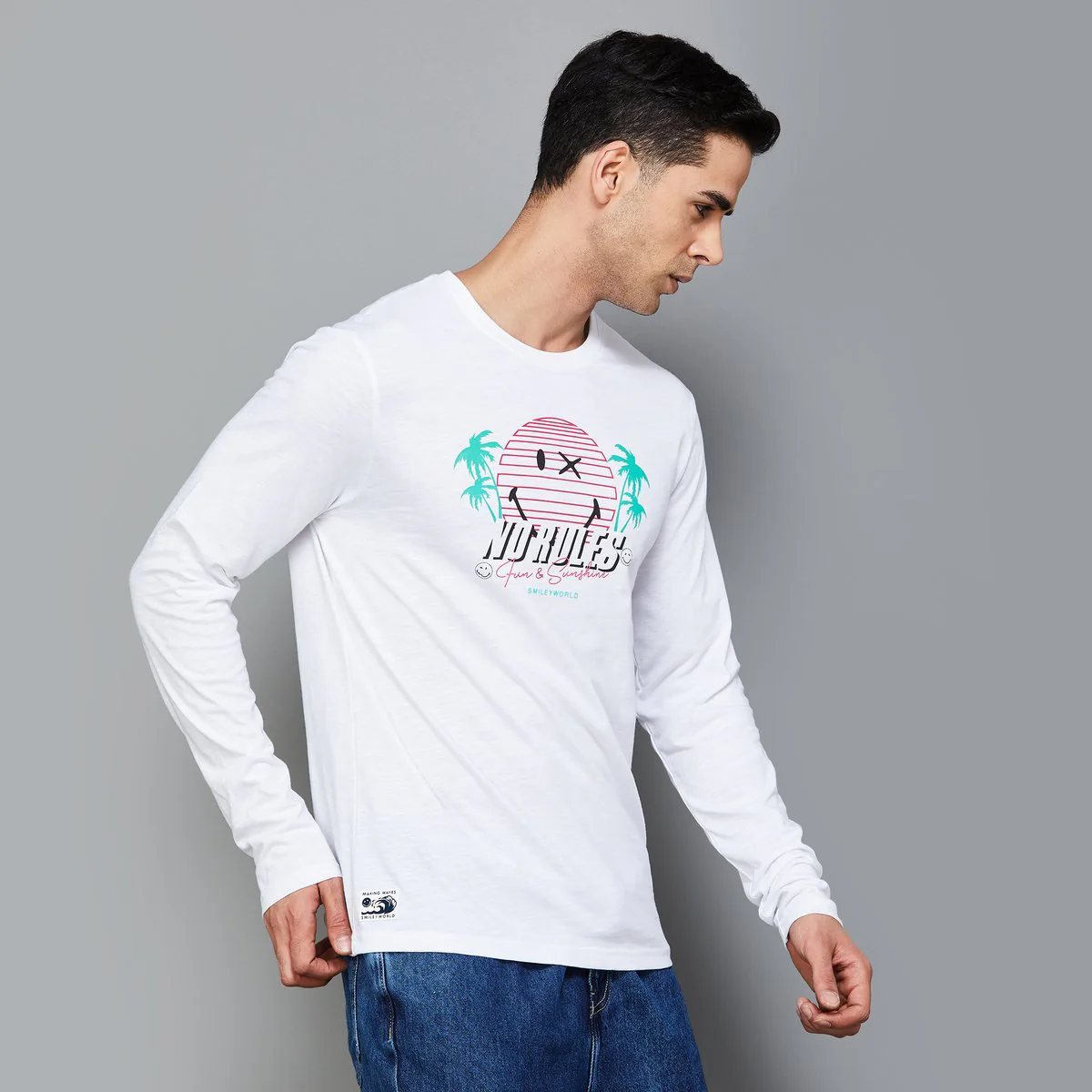 SmileyWorld Men Graphic Printed T-Shirt - Image 3
