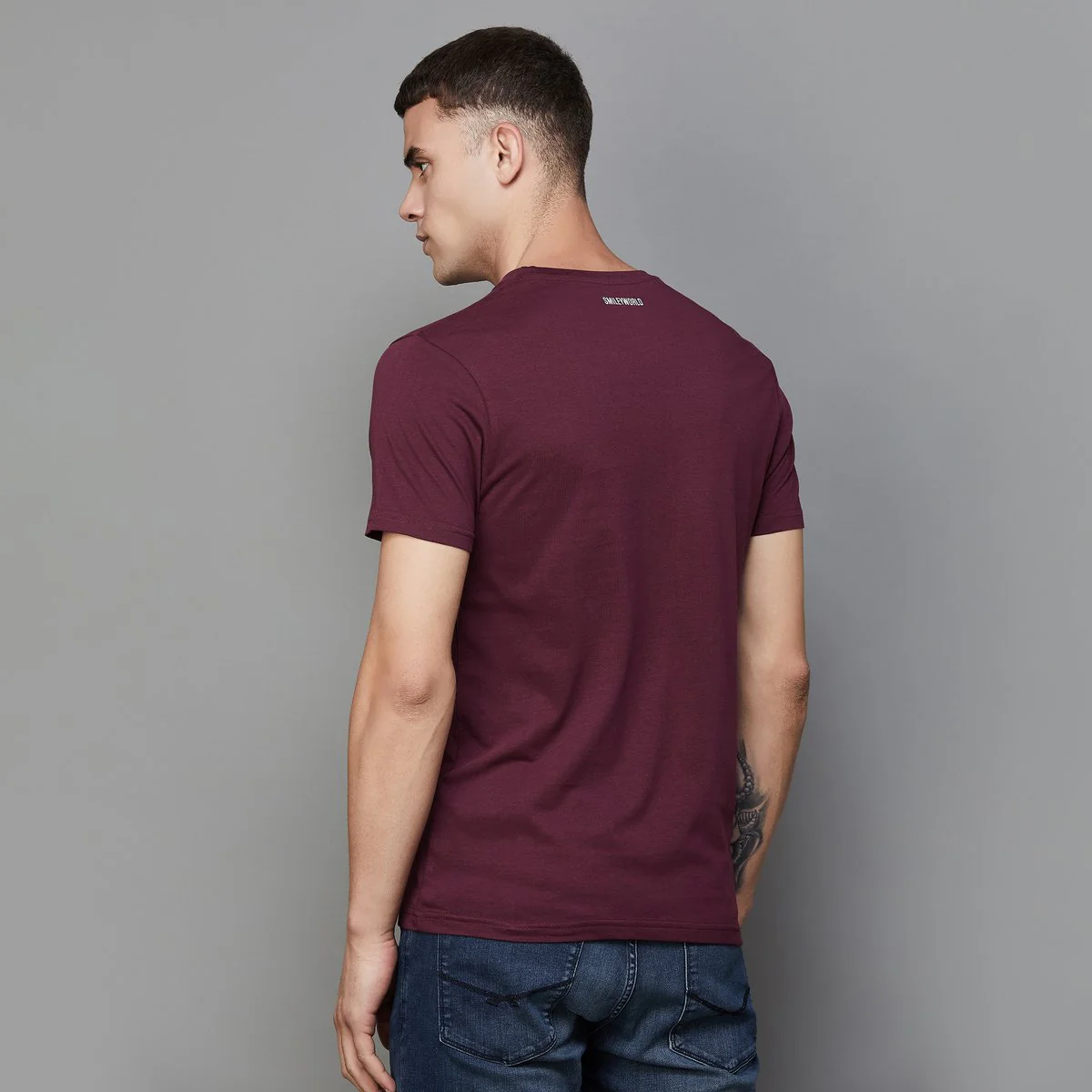 SmileyWorld Men Graphic Printed T-Shirt - Image 3