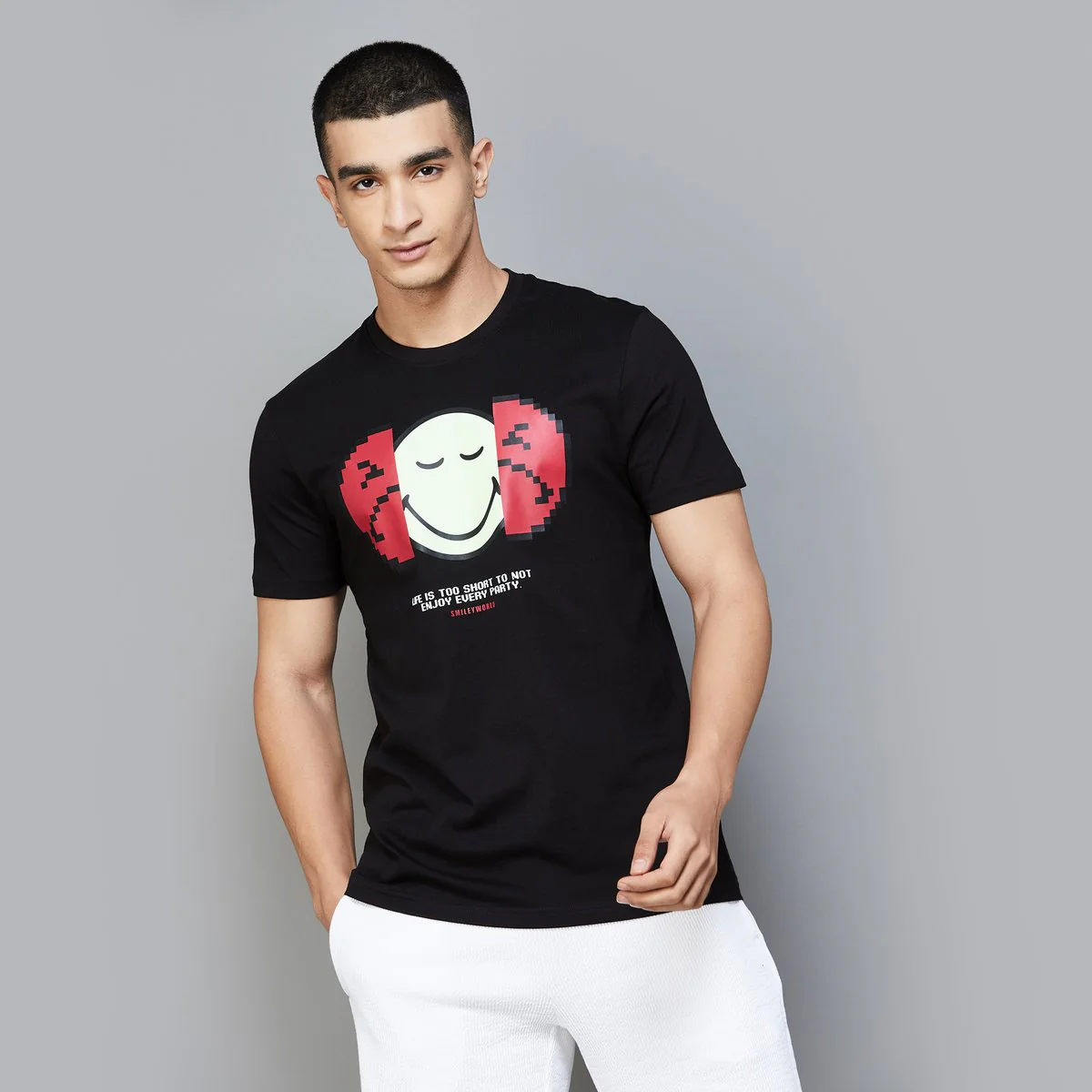 SmileyWorld Men Graphic Printed T-Shirt