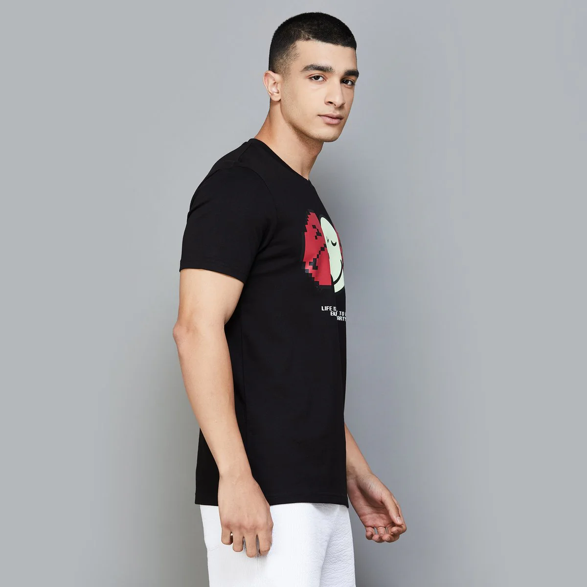 SmileyWorld Men Graphic Printed T-Shirt - Image 3