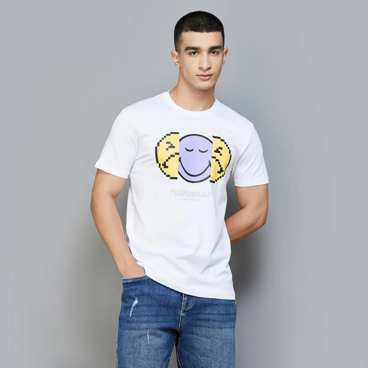 SmileyWorld Men Graphic Printed T-Shirt
