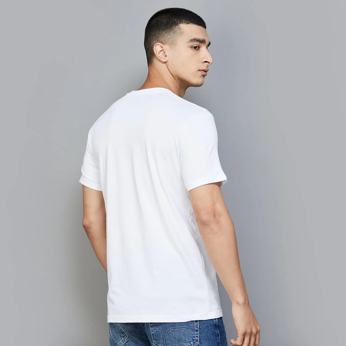 SmileyWorld Men Graphic Printed T-Shirt - Image 5