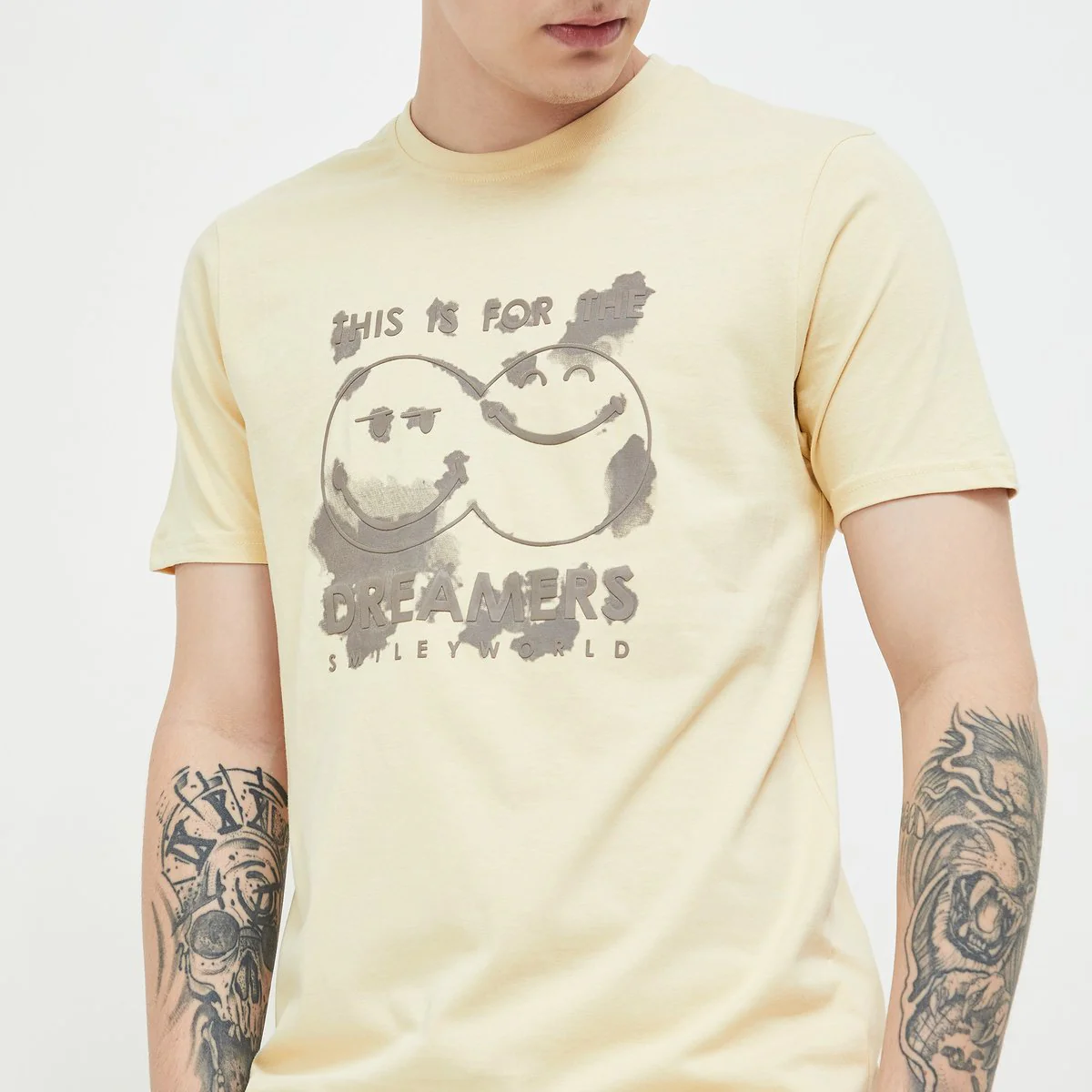 SmileyWorld Men Graphic Printed T-Shirt - Image 5