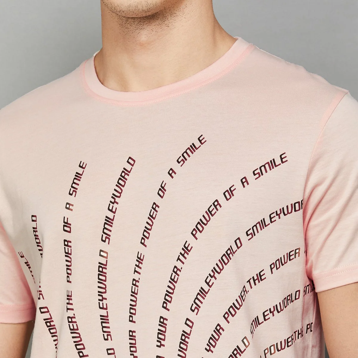 SmileyWorld Men Graphic Printed T-Shirt - Image 4