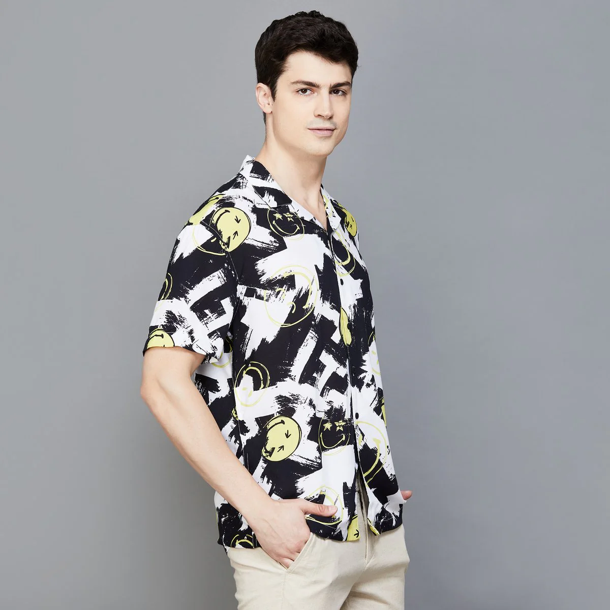 SmileyWorld Men Printed Casual Shirt - Image 3