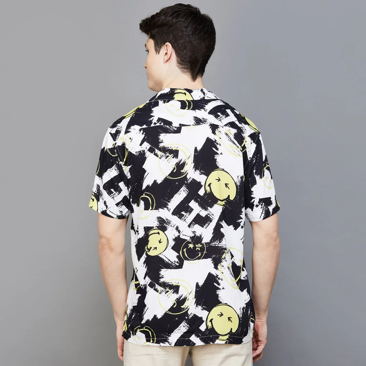 SmileyWorld Men Printed Casual Shirt - Image 5