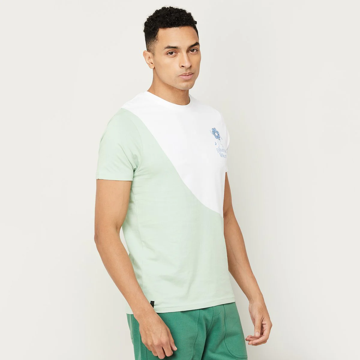 SmileyWorld Men Printed Crew Neck T-Shirt - Image 4