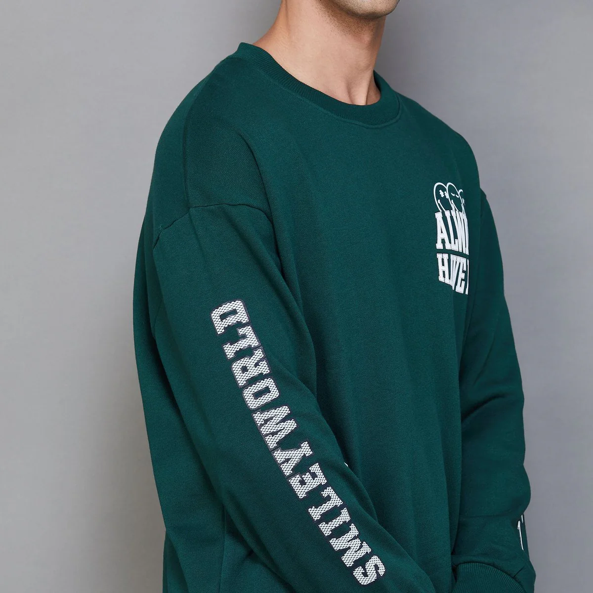 SmileyWorld Men Printed Drop-Shoulder Sweatshirt - Image 4