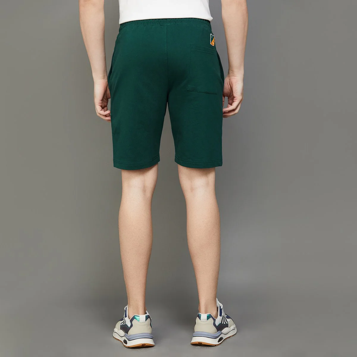 SmileyWorld Men Printed Elasticated Casual Shorts - Image 4