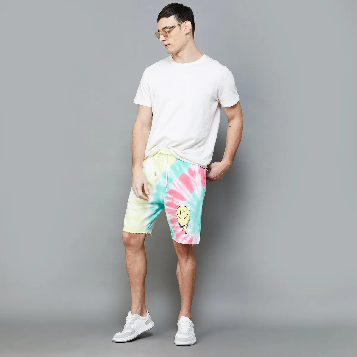SmileyWorld Men Printed Elasticated Shorts - Image 2