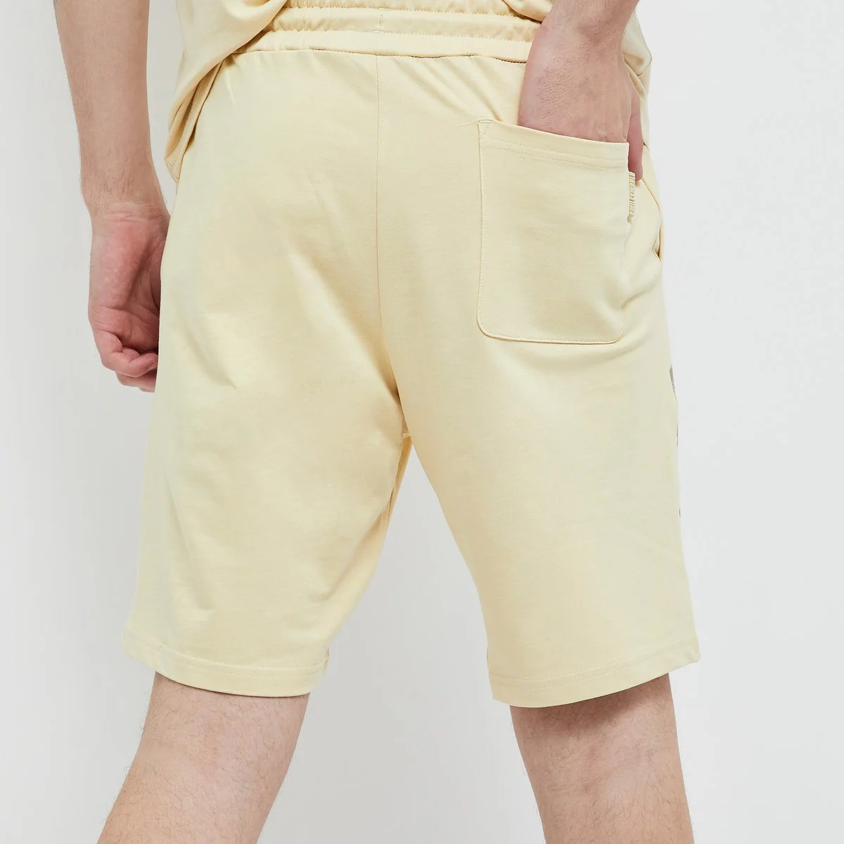SmileyWorld Men Printed Elasticated Shorts - Image 2