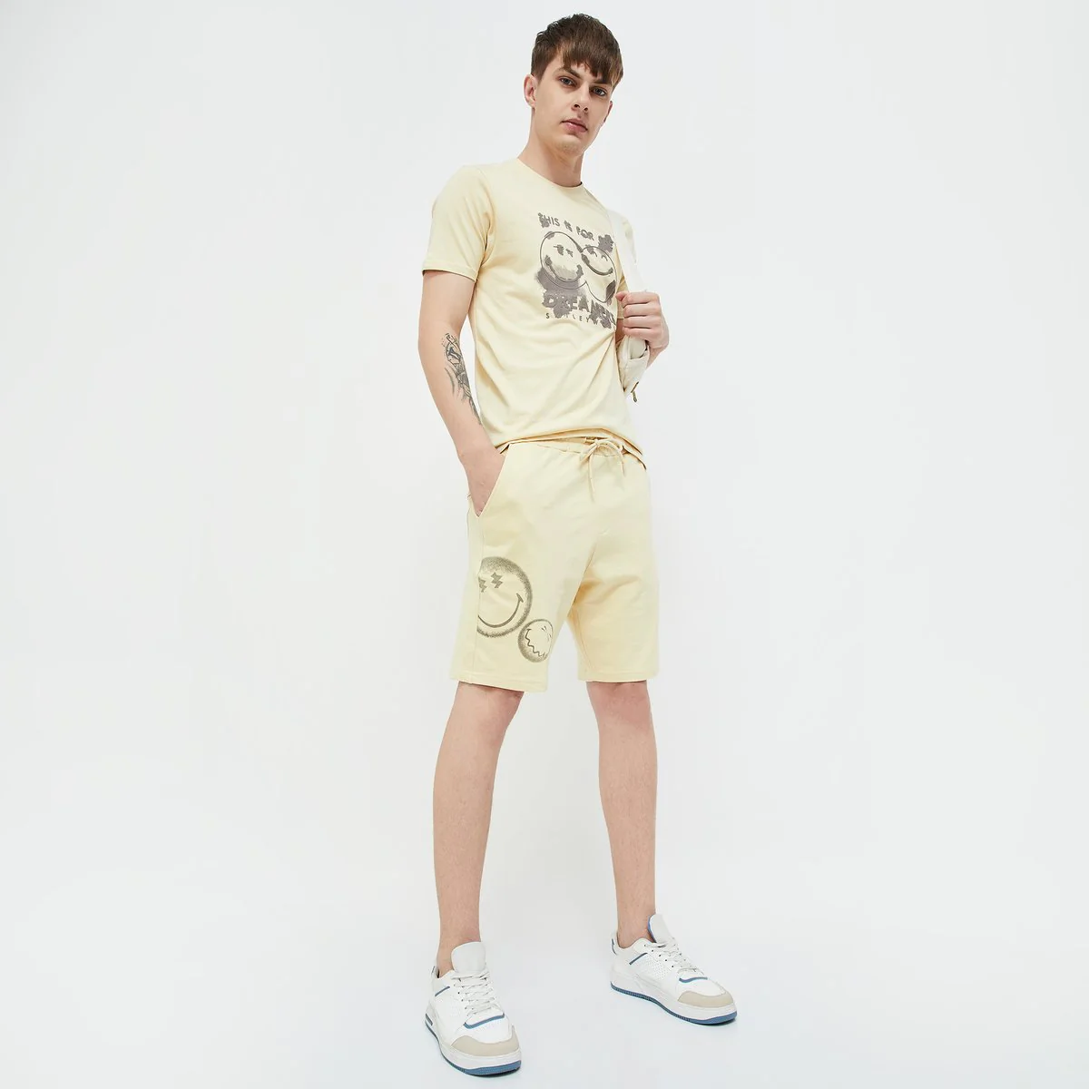 SmileyWorld Men Printed Elasticated Shorts - Image 3