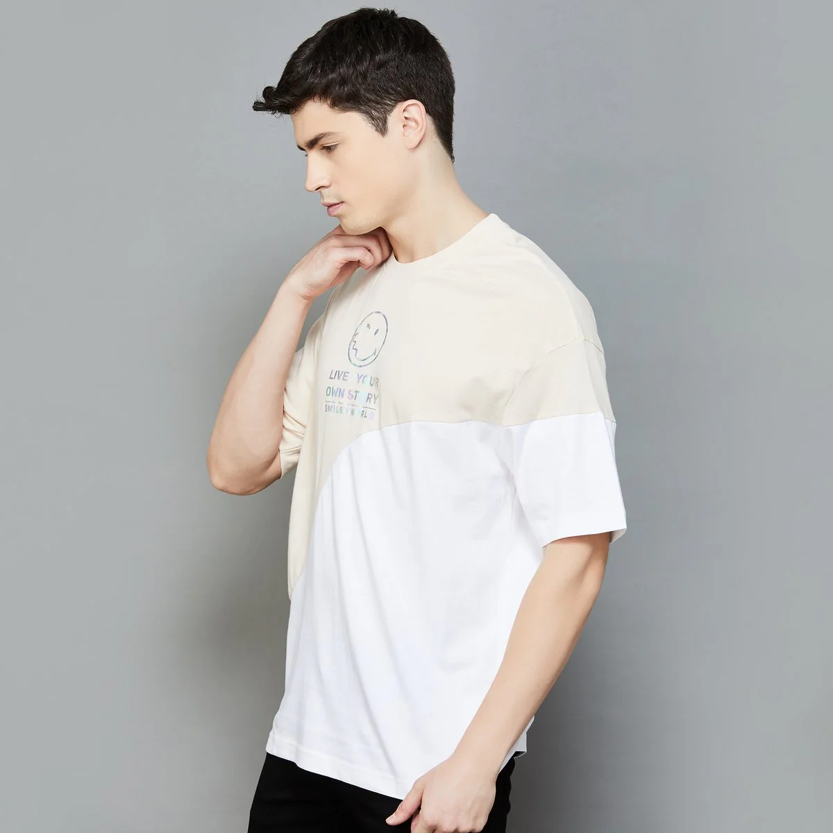 SmileyWorld Men Printed Oversized T-Shirt - Image 4