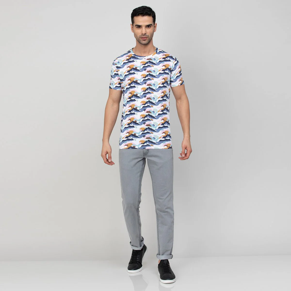 SmileyWorld Men Printed Regular Fit Crew Neck T-Shirt - Image 2