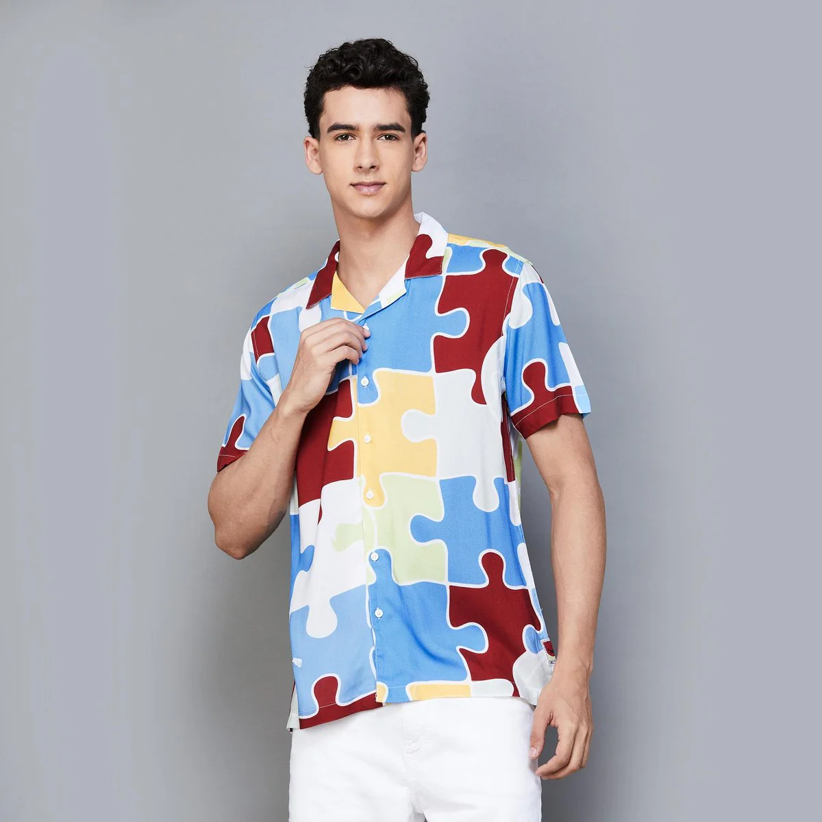 SmileyWorld Men Printed Regular Fit Shirt - Image 3