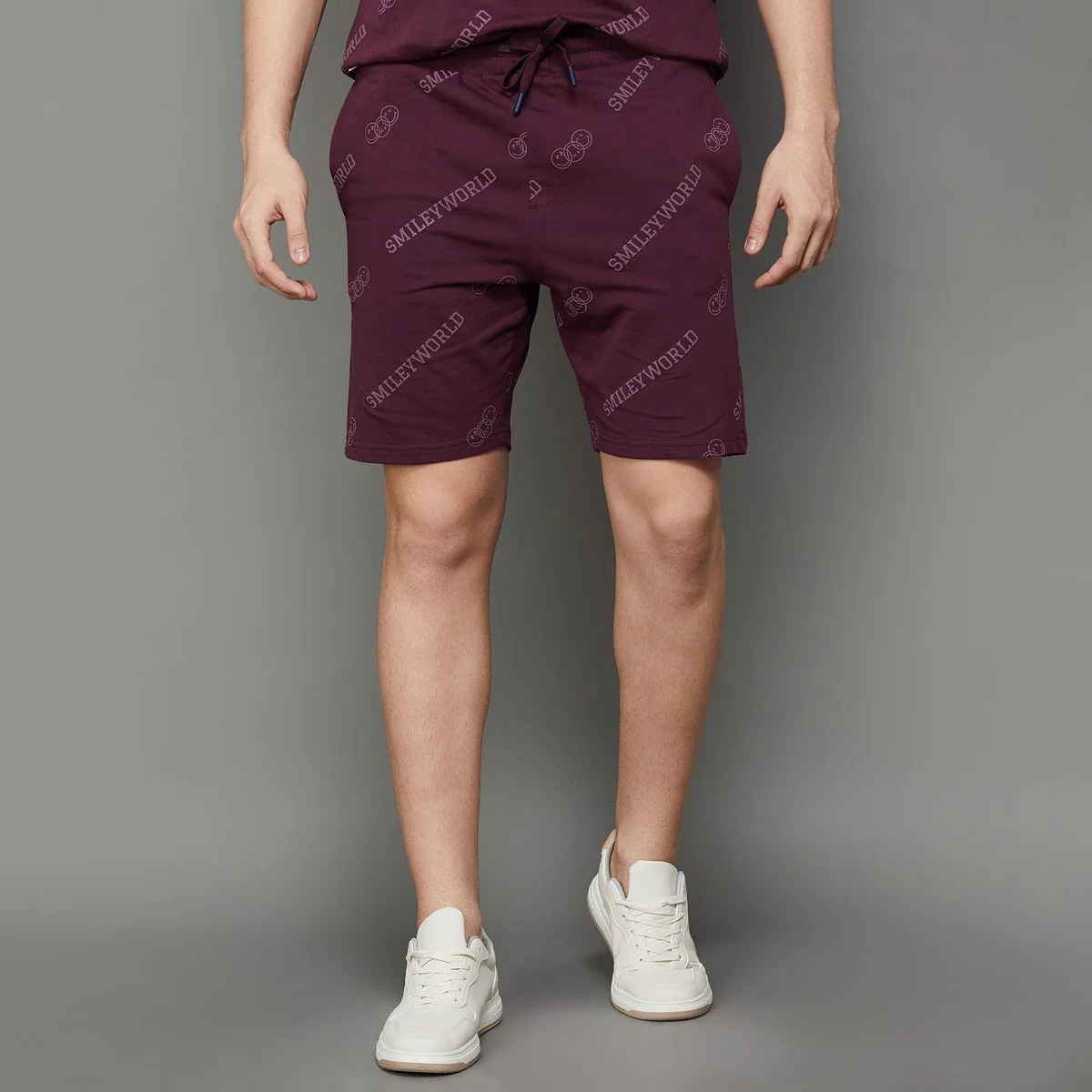 SmileyWorld Men Printed Regular Fit Shorts - Image 8