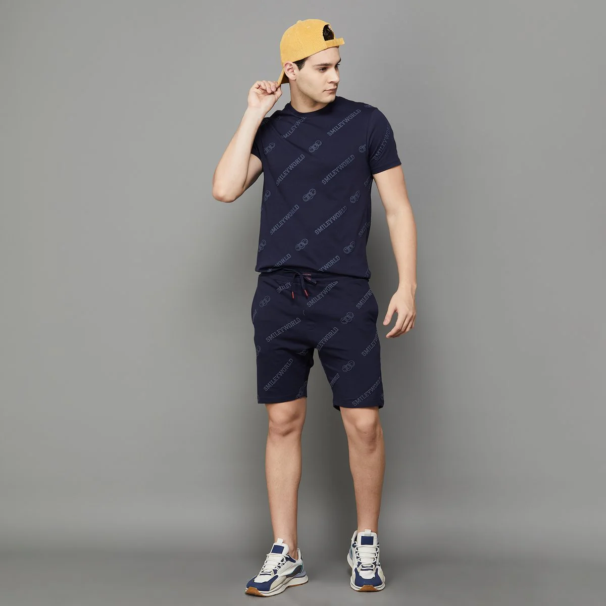 SmileyWorld Men Printed Regular Fit Shorts - Image 10