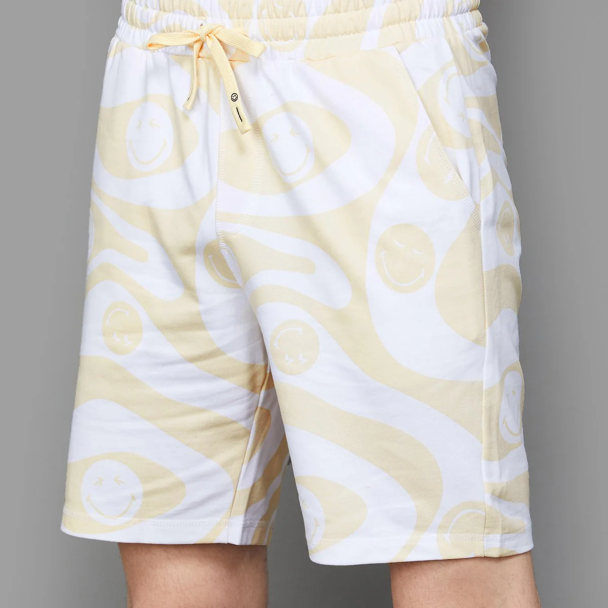 SmileyWorld Men Printed Regular Fit Shorts - Image 4