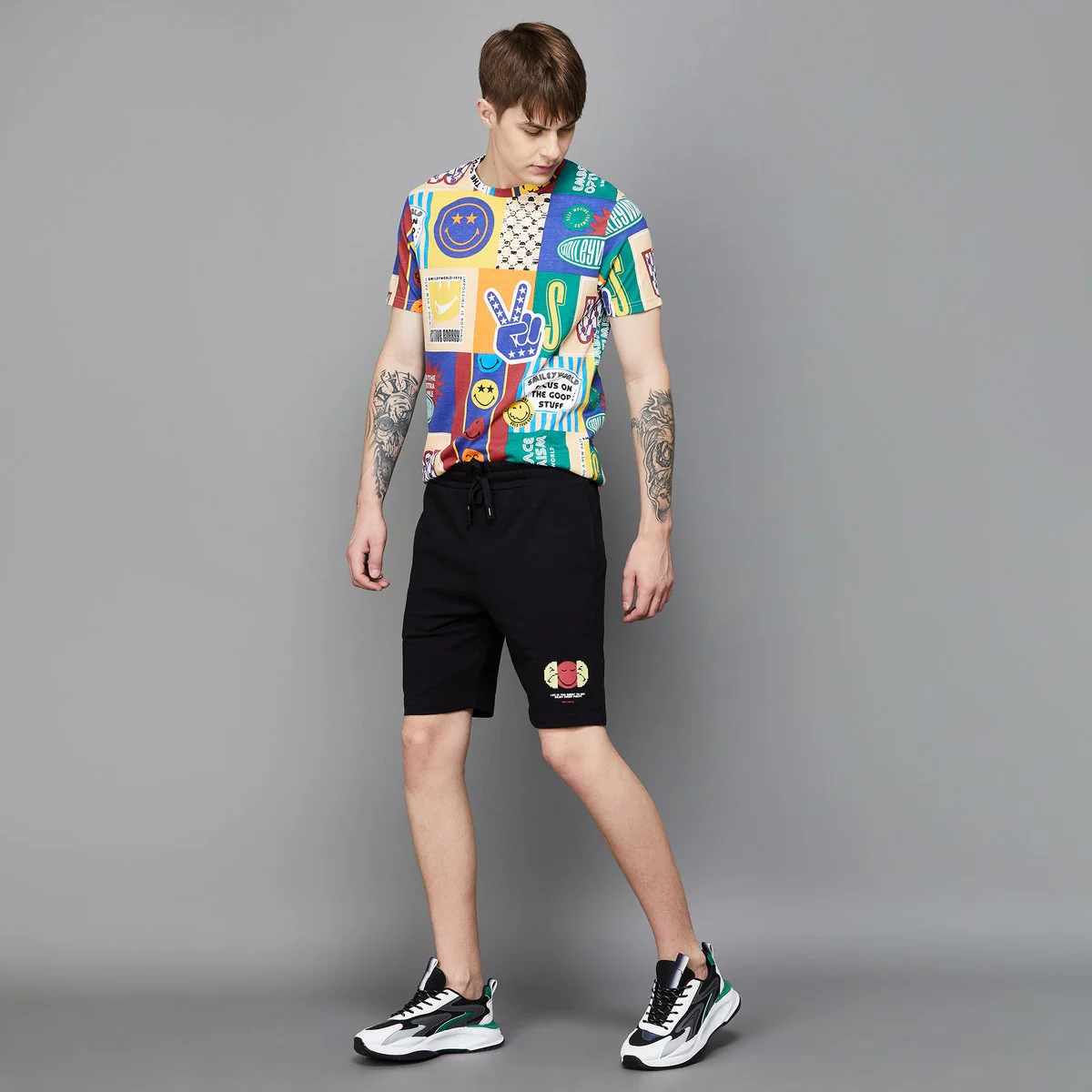 SmileyWorld Men Printed Regular Fit Shorts - Image 2