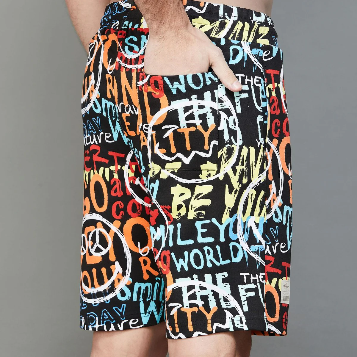 SmileyWorld Men Printed Regular Fit Shorts - Image 5