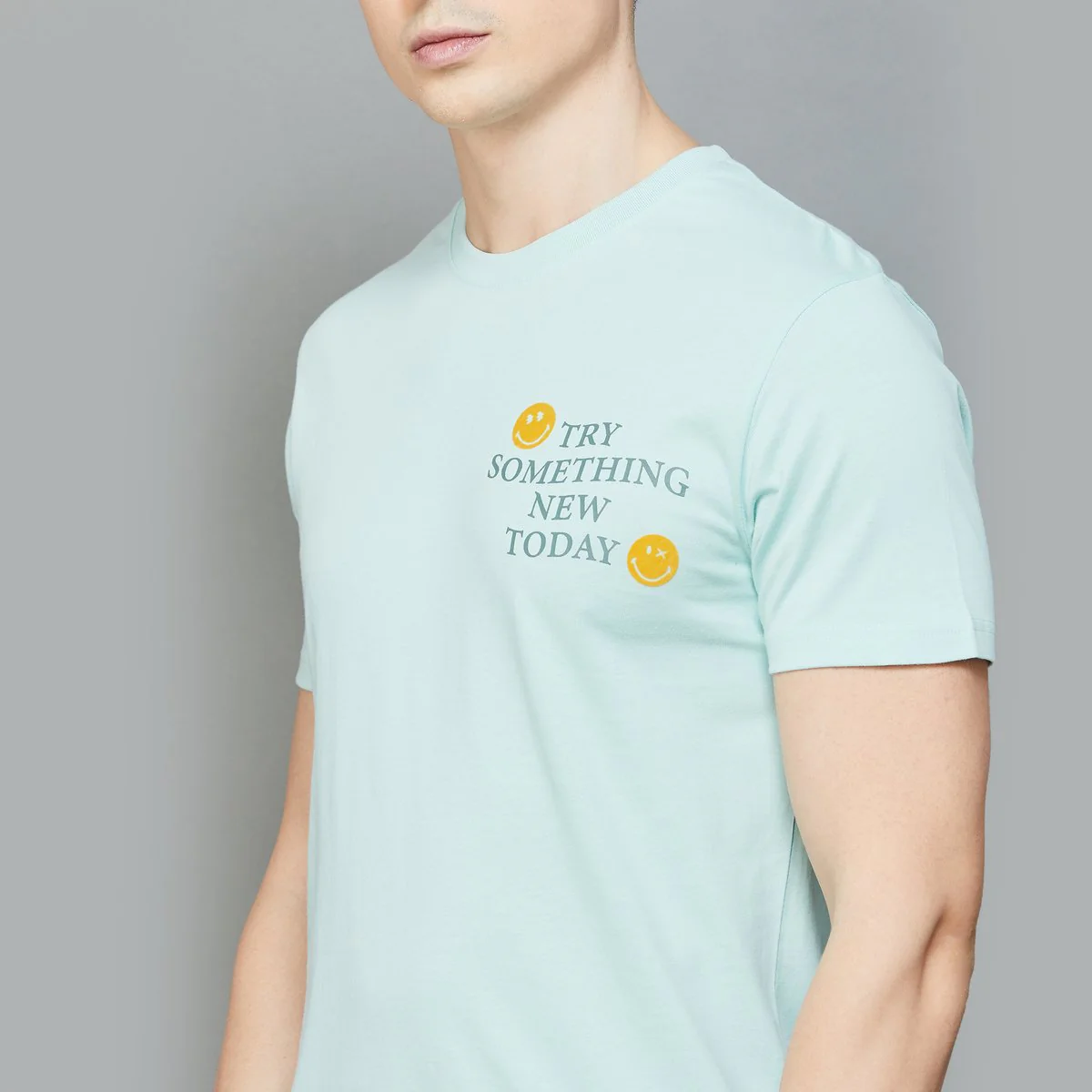 SmileyWorld Men Printed Regular Fit T-Shirt - Image 4