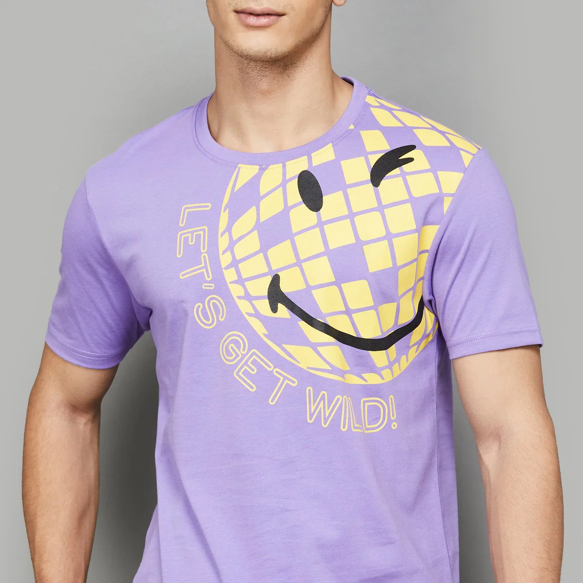 SmileyWorld Men Printed Regular Fit T-Shirt - Image 4