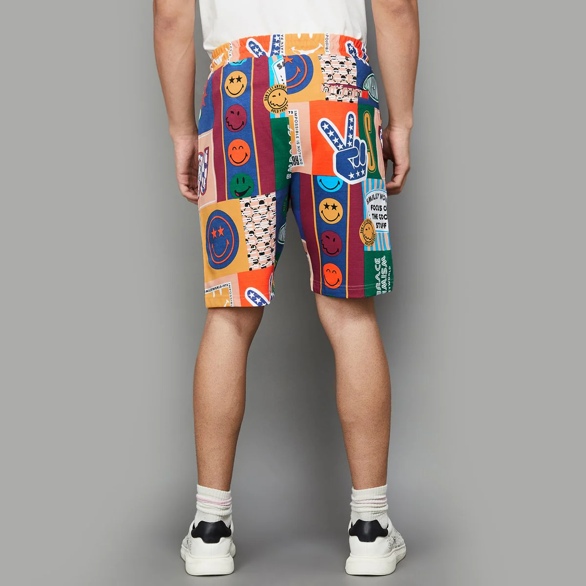 SmileyWorld Men Printed Shorts - Image 6