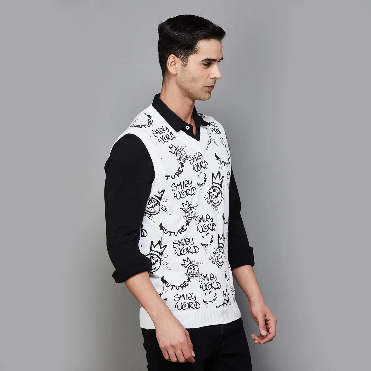 SmileyWorld Men Printed Sleeveless Pullover Sweater - Image 5