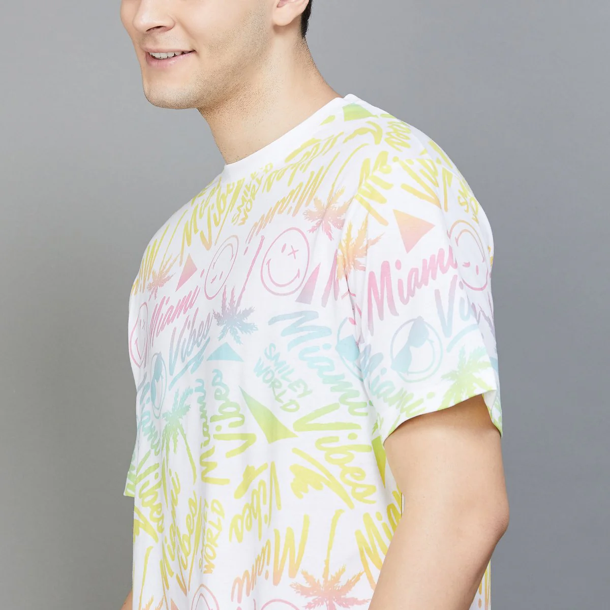 SmileyWorld Men Printed Slim Fit Crew Neck T-Shirt - Image 2