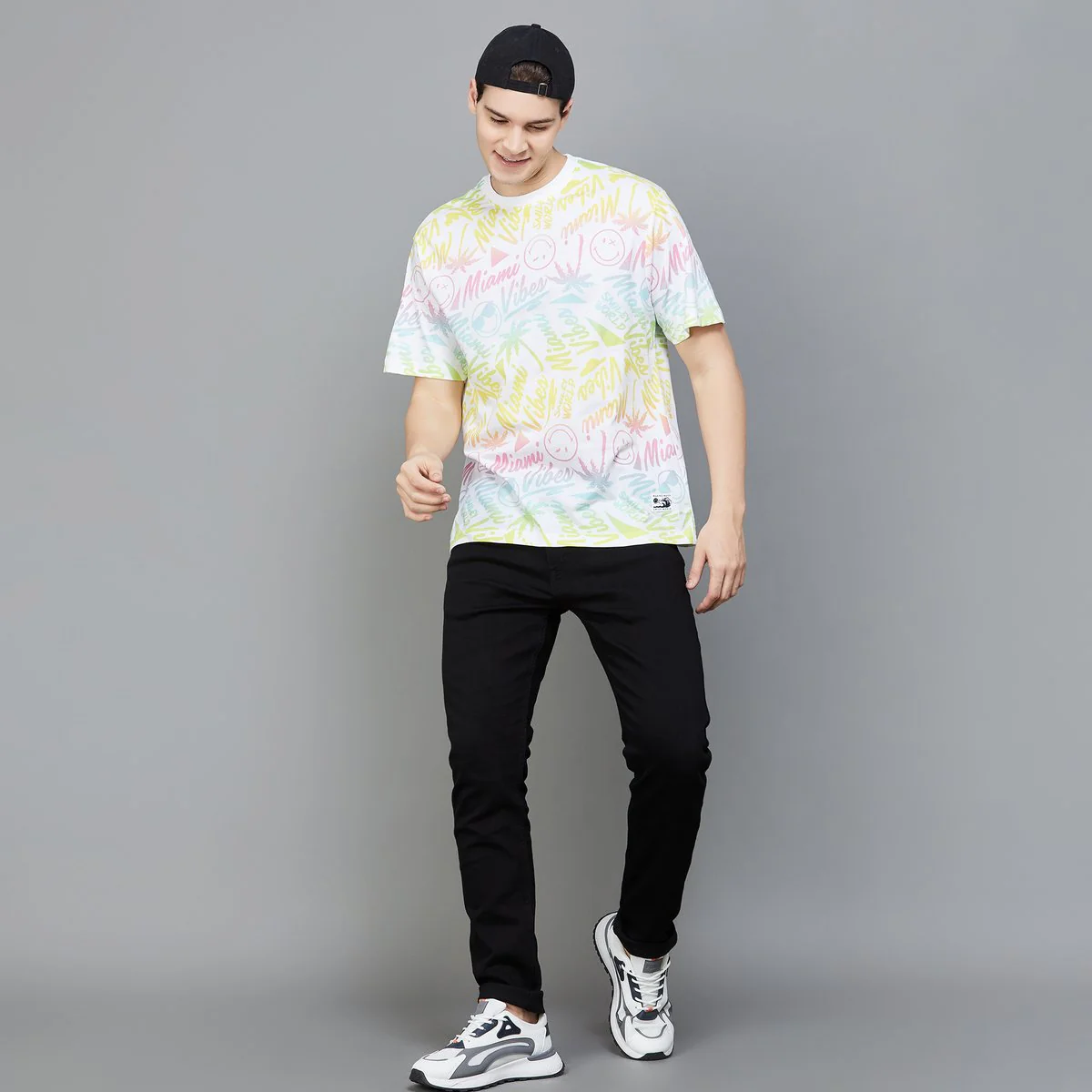 SmileyWorld Men Printed Slim Fit Crew Neck T-Shirt - Image 5