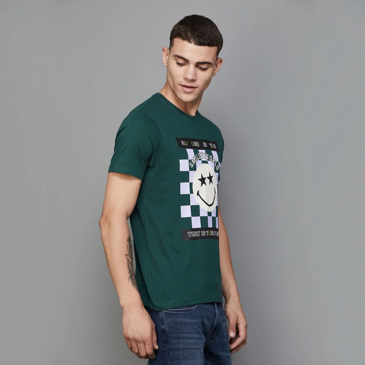 SmileyWorld Men Printed Slim Fit T-Shirt - Image 5